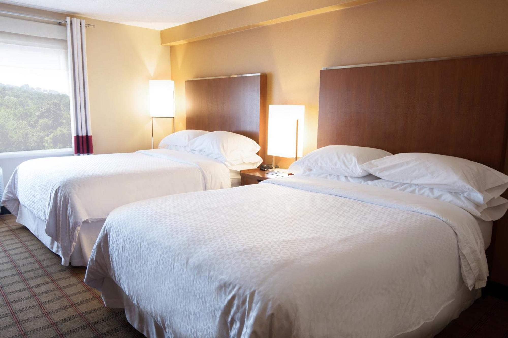 Four Points By Sheraton Winnipeg South Εξωτερικό φωτογραφία